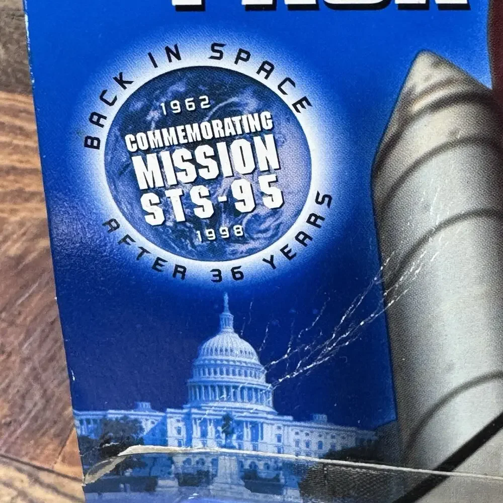 Hot Wheels‎ Action Pack John Glenn, Friendship 7, Shuttle Discovery 1:64 C4-87